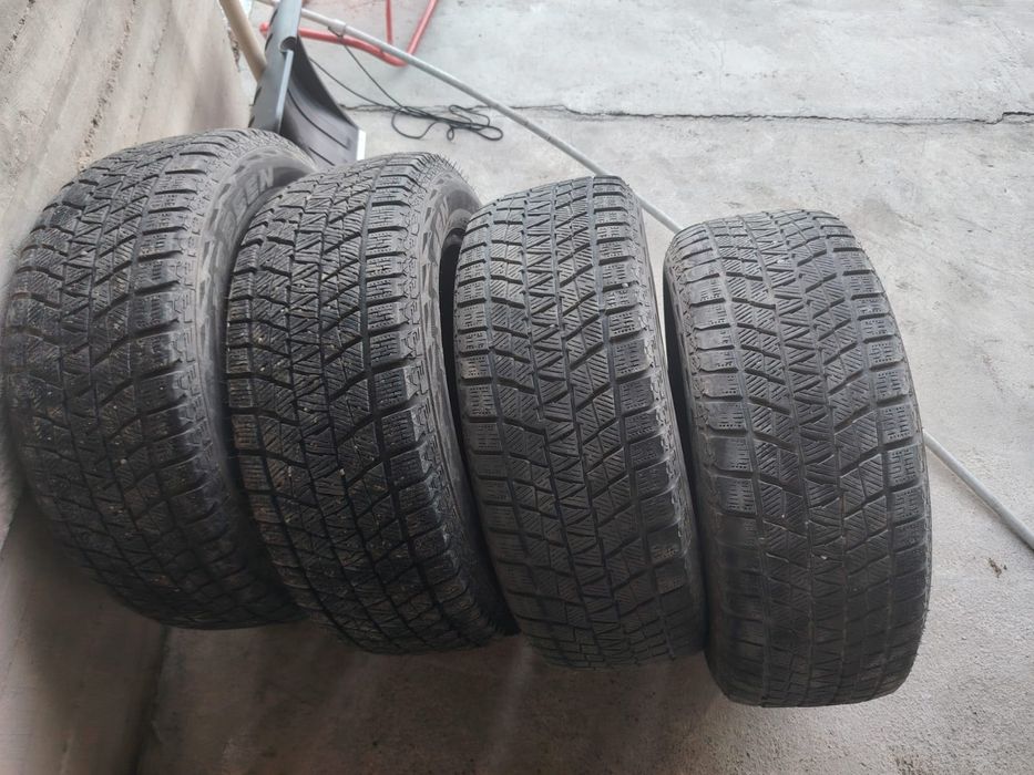 Балконы зимние...