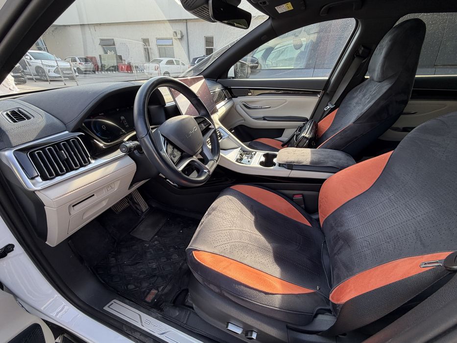 BYD Song Plus EV Champion 2023 — 2