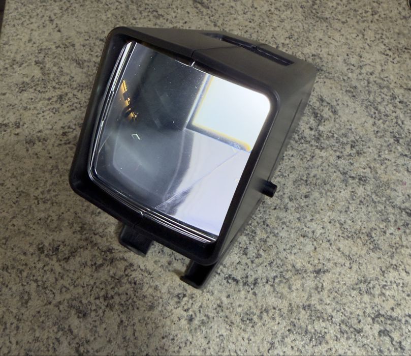 DIGITNOW! 35mm Slide Viewer, 3X Magnification,
