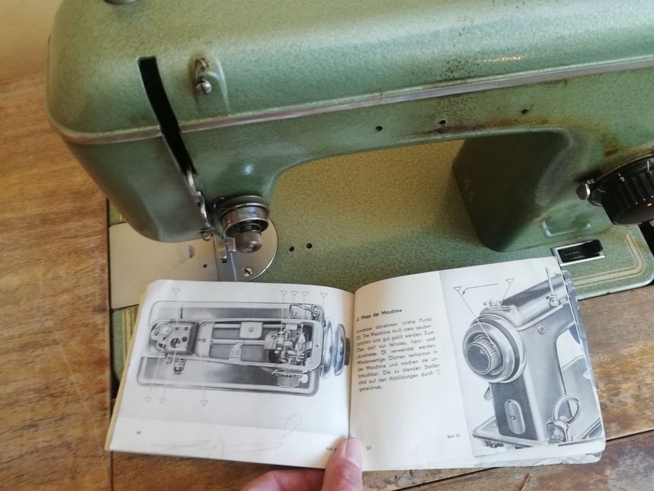 Продавам шевна машина Naumann