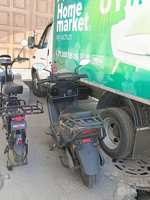 Skuter elektron 100 km yuradi