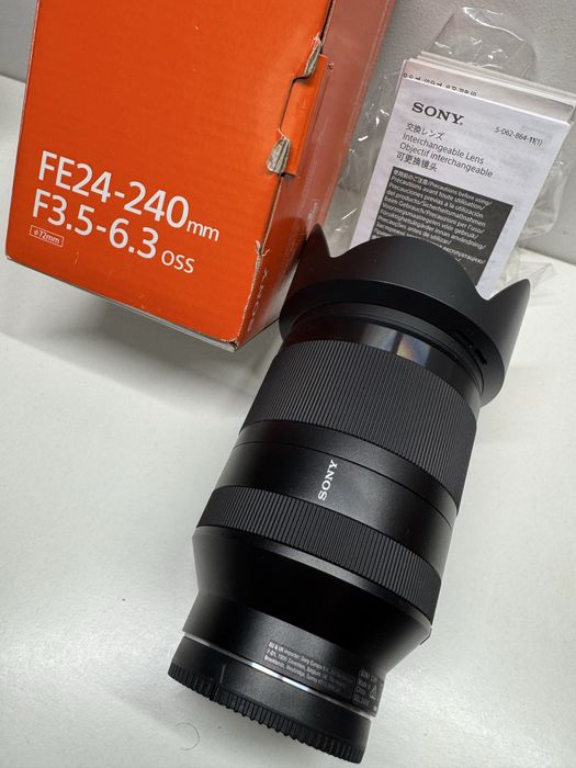 Obiectiv Sony FE 24-240 F3.5-6.3 ca nou (100 cadre)