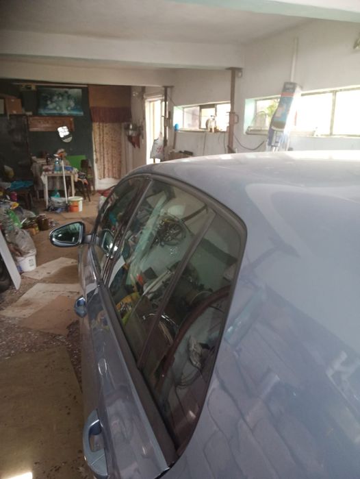 Se închiriază o parte dintr-o casă la Roșu