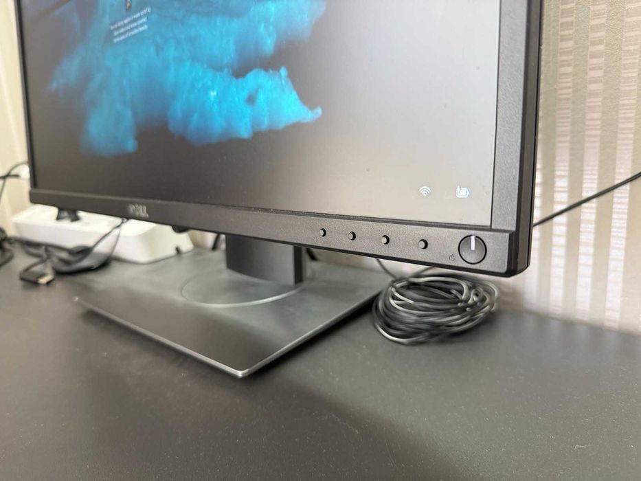 Монитор Dell P2417H - 24 инча