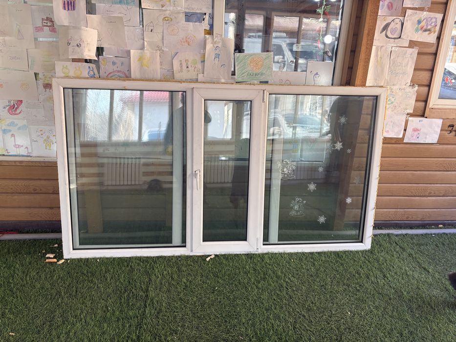 Продам рдастиковые окна