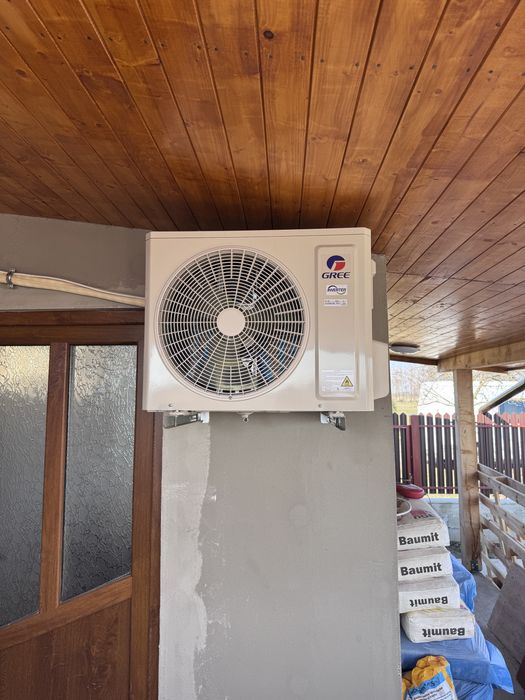 Montaj reparatii aer condiționat.