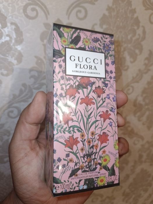 Срочно продам новый оригинал женская духи Gucci flora