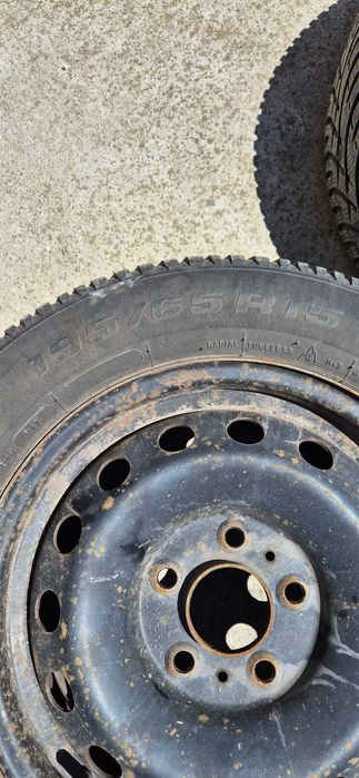 Джанти 15ки (6.0Jx15 ET48 5x114.3) и гуми 195/65/R15 за Kia Venga / Hyundai iX20 (и други модели на Hyundai и Kia)