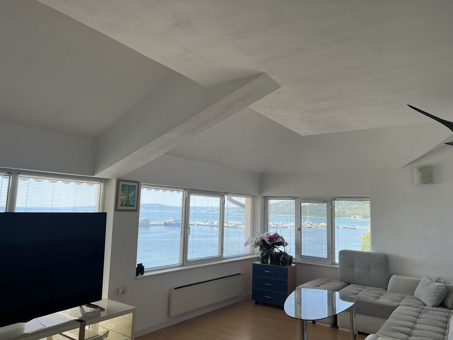 Дава се под наем Етаж от къща в Балчик - 200 кв.м за 229.5 € - Снимка #21