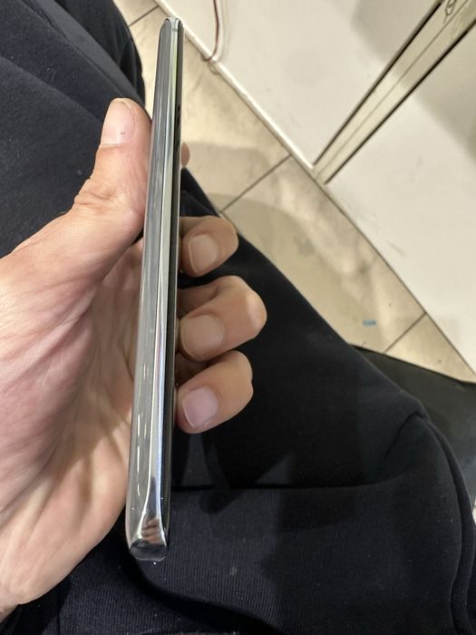 Продам samsung s20 128GB