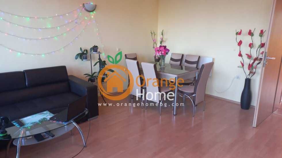 Продава се Тристаен апартамент в Балчик - 98 кв.м за 786 €/кв.м - Снимка #2