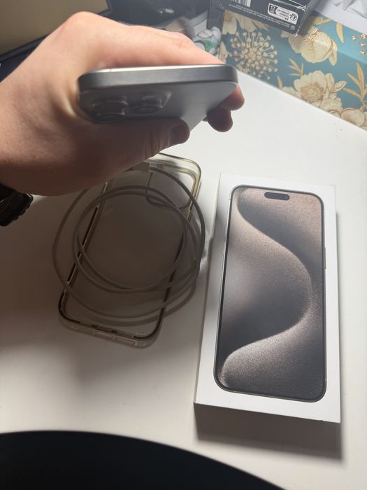 iPhone 15 pro max, natural titanium, 256 gb