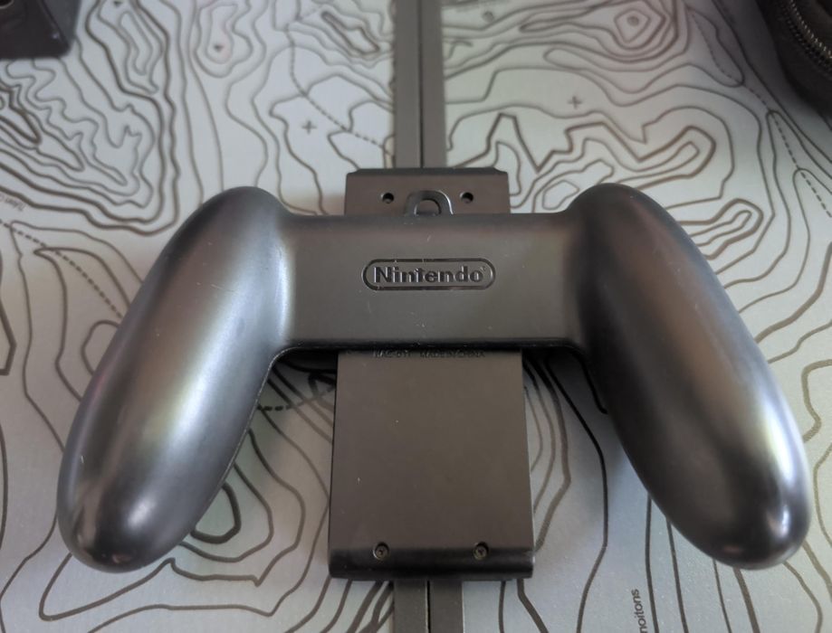 Consola nintendo switch Oled 7 inch. Mai este in garantie pana pe  08.11.2026