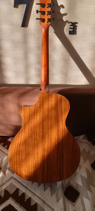 Трансакустическая гитара Еnya