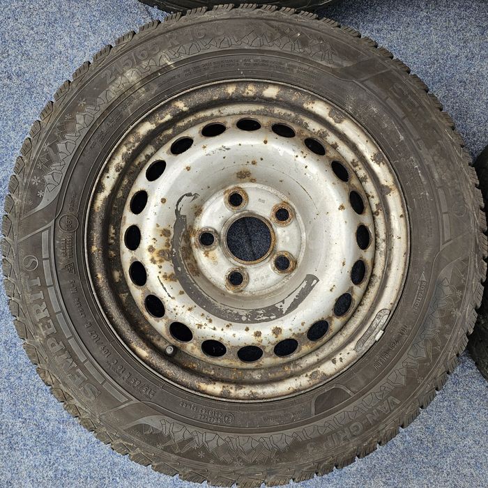 JanteTabla 16''5x120+Cauciucuri 215-65-16''C-VwT5/Transporter/Multivan/Caravelle