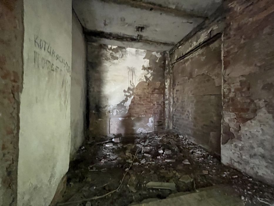 Разбор! Продается здание клуба под разбор!!!