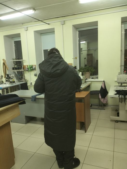 Продам пуховик новый