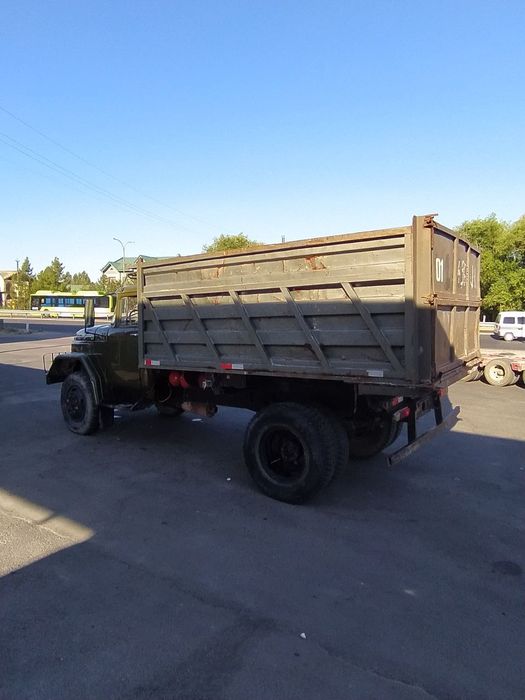 ЗИЛ самосвал 130