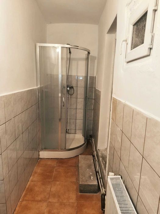 Vând casă în localitatea Husia, judetul Sălaj