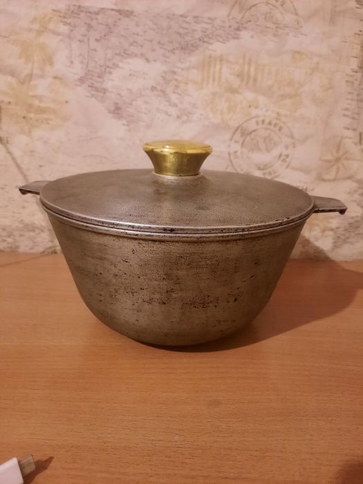 Казан чугунный 2л