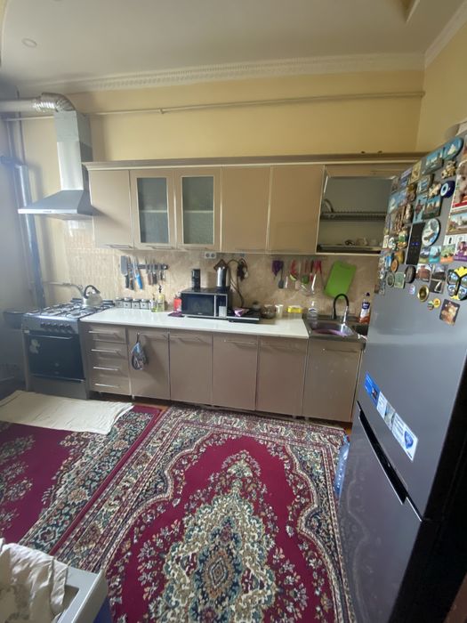 Ярим план ховли жой сотилади