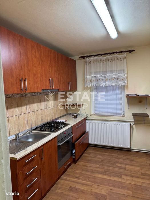 Apartament 3 camere decomandat, Girocului