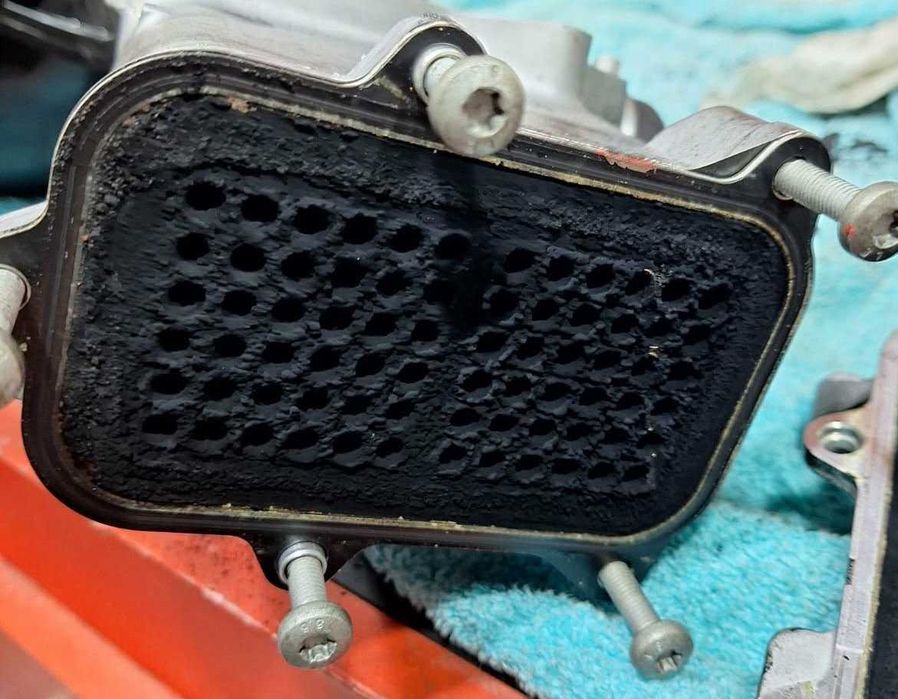 Ултразвуково почистване на всмукателни колектори, ЕGR охладители