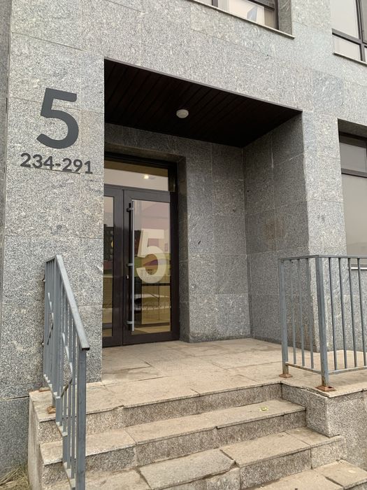 Продается нежилое помещение