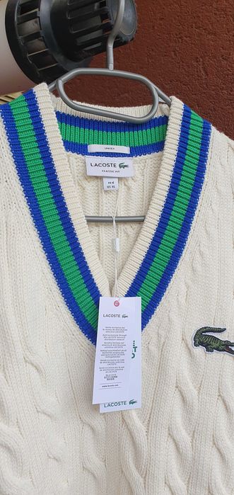 vând vestă LACOSTE