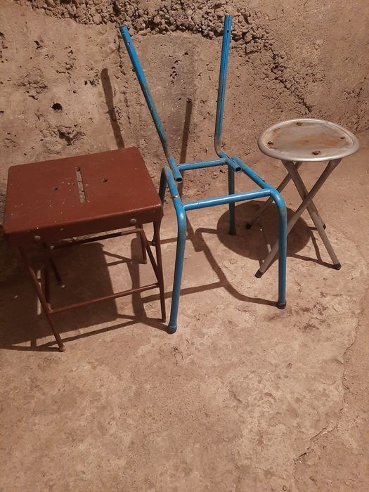 Смесени метални столове