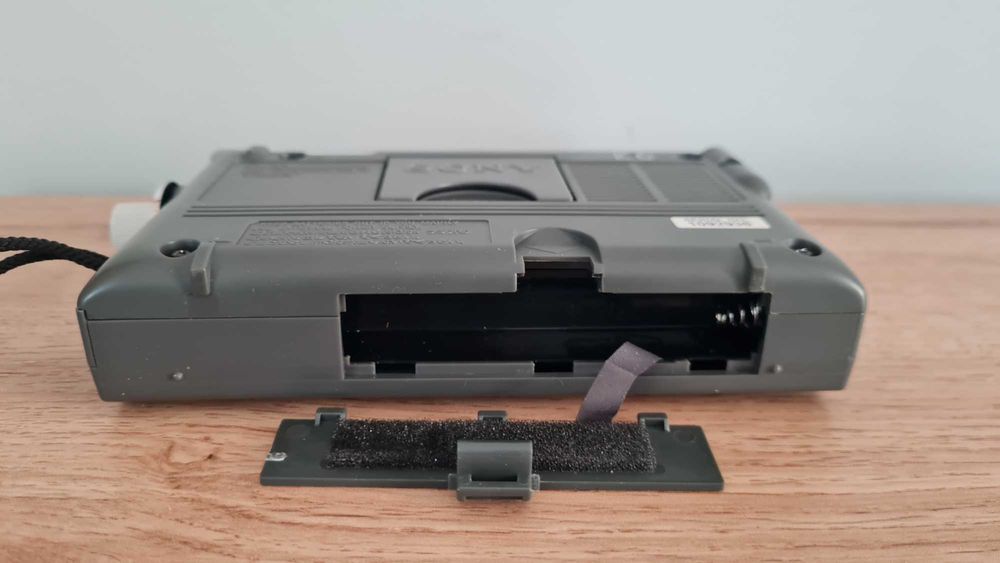 Sony ICF-SW11 – 12-лентово всевълново радио