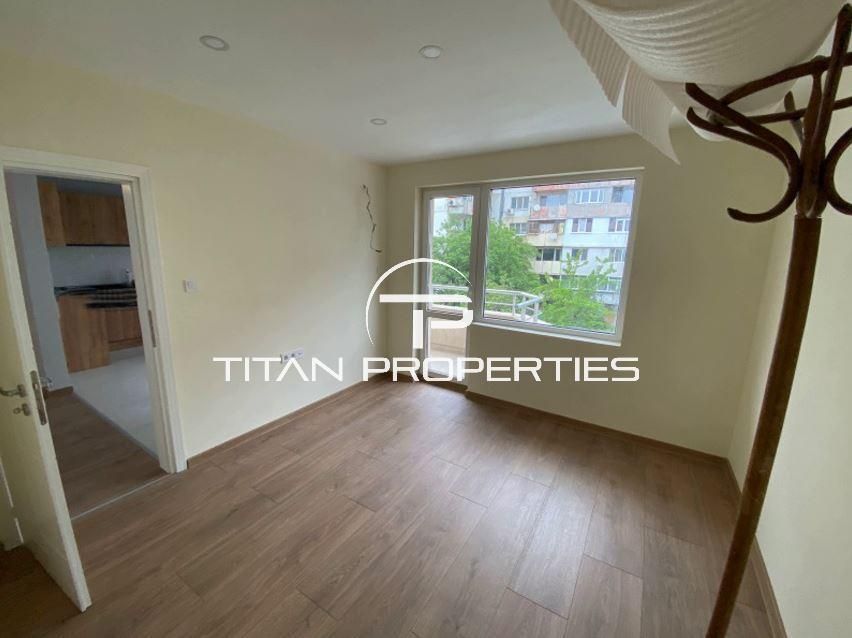 Дава се под наем Офис в Варна, Възраждане 1 - 125 кв.м за 600 € - Снимка #4