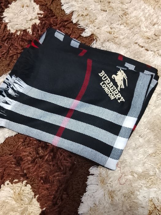 Eșarfă Burberry London