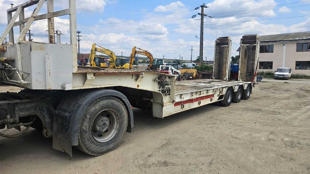 Trailer KAISER trei axe