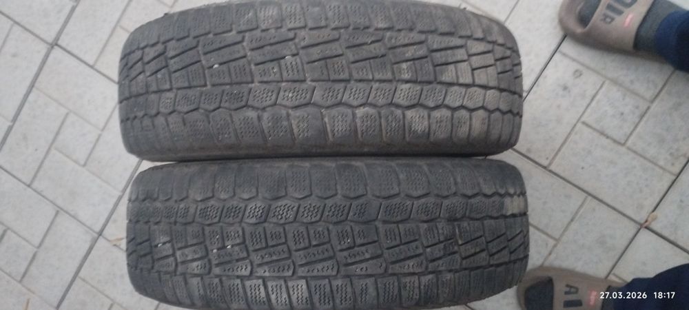 Шины зимние .14.,