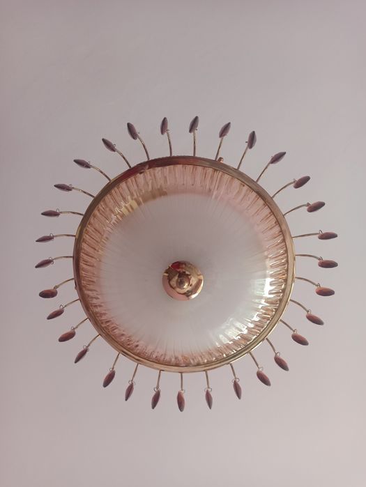 Полилеи за таван