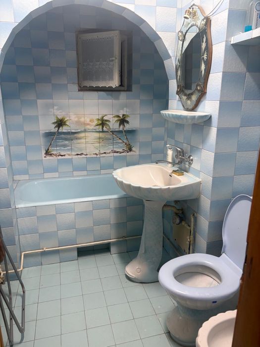 Inchiriez apartament