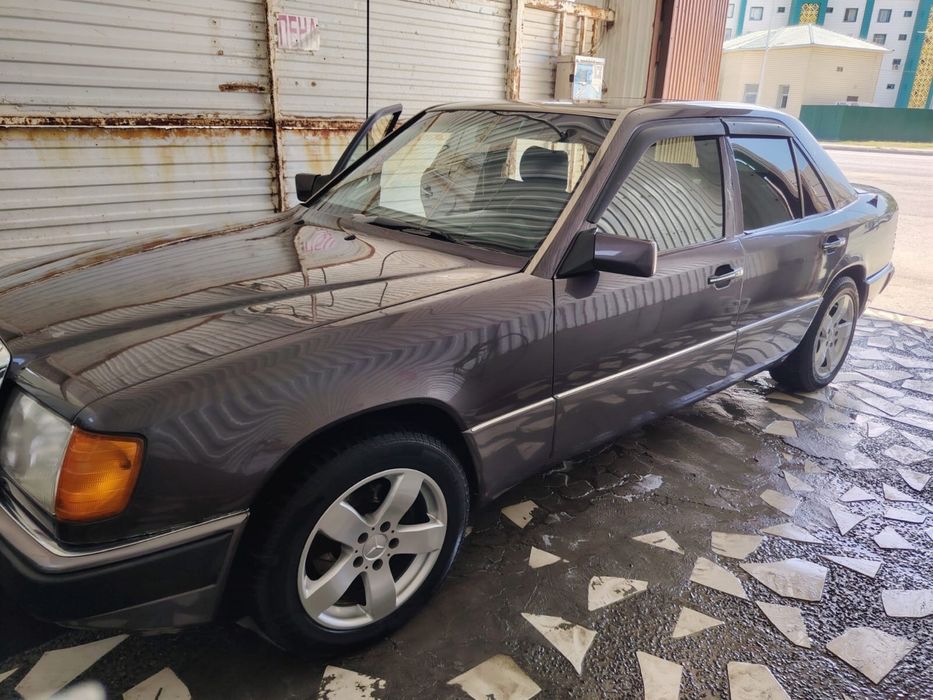 Мерседес 1991 года автомат