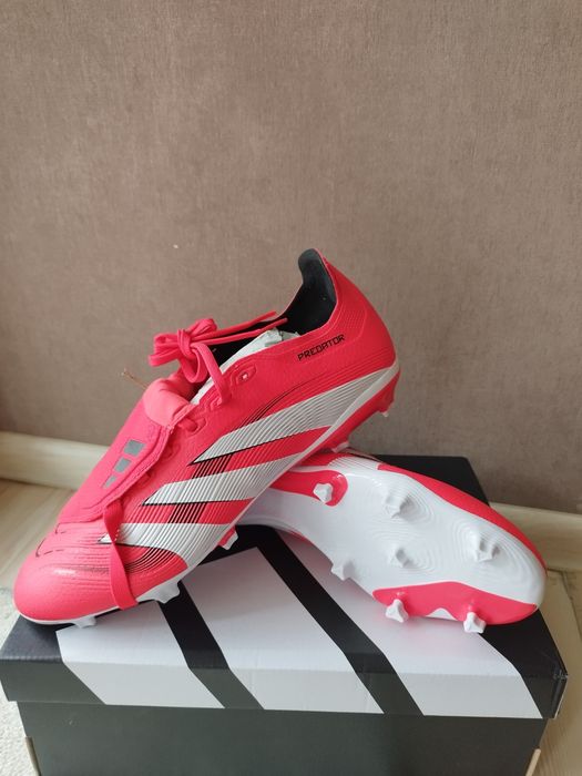 Adidas predator бутонки