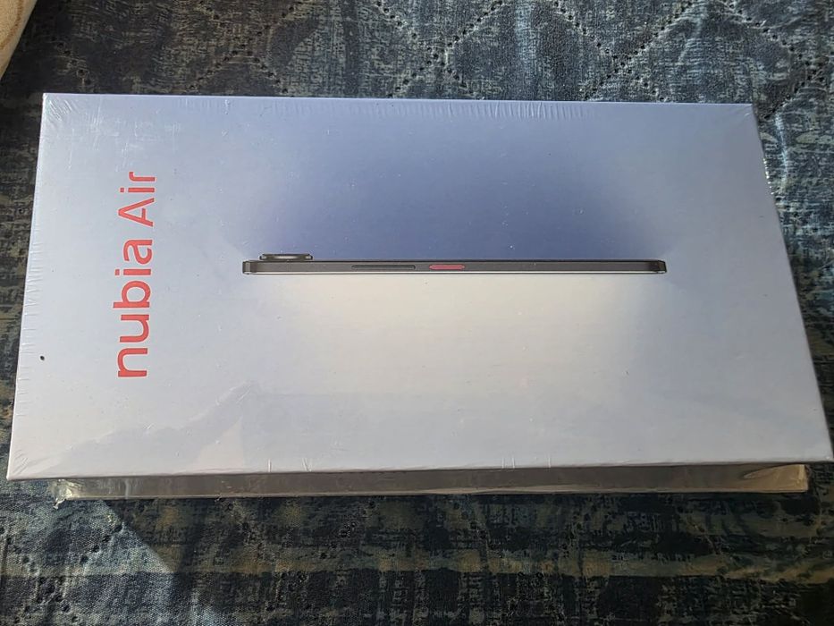 ZTE Nubia Air чисто нов неразпечатан, 2Г гаранция!