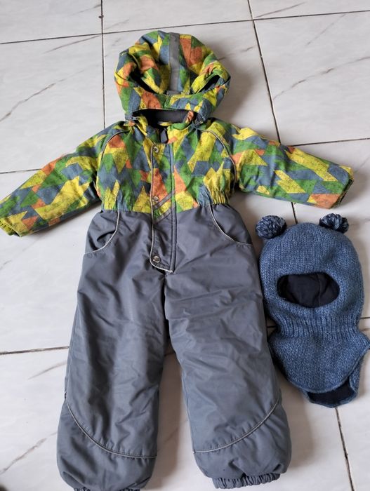Комбинезон зимний с балаклавой