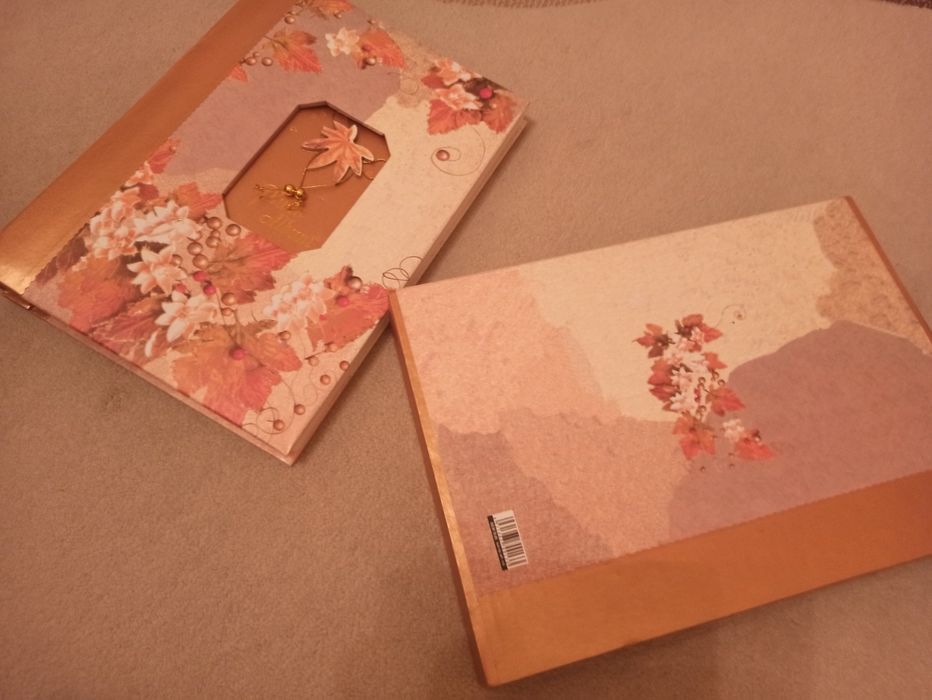 Фотоальбом в продаже