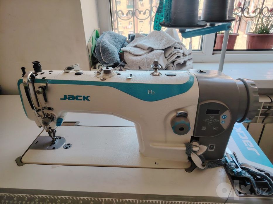 Тикув машинаси Jack H2 шагаюший, холати яхши, тикиб турибди, айби йук