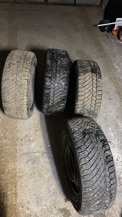 покрышки шиповный