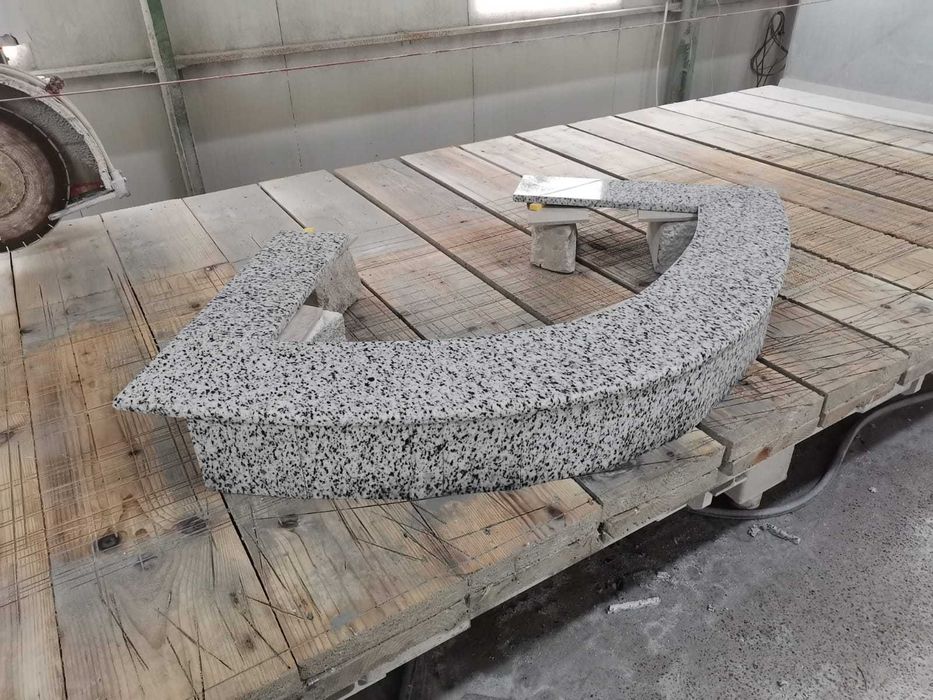 Prelucrare Montaj Marmura Granit Travertin Quartz - Compozit