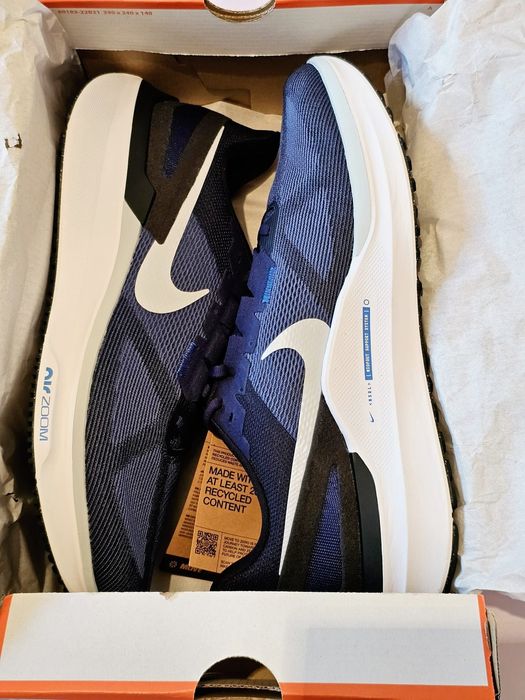 Чисто нови !  Мъжки маратонки Nike Air Zoom Structure 25 – Номер 49.5 !
