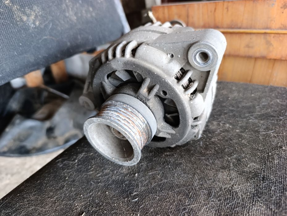 Продам генератор ваз