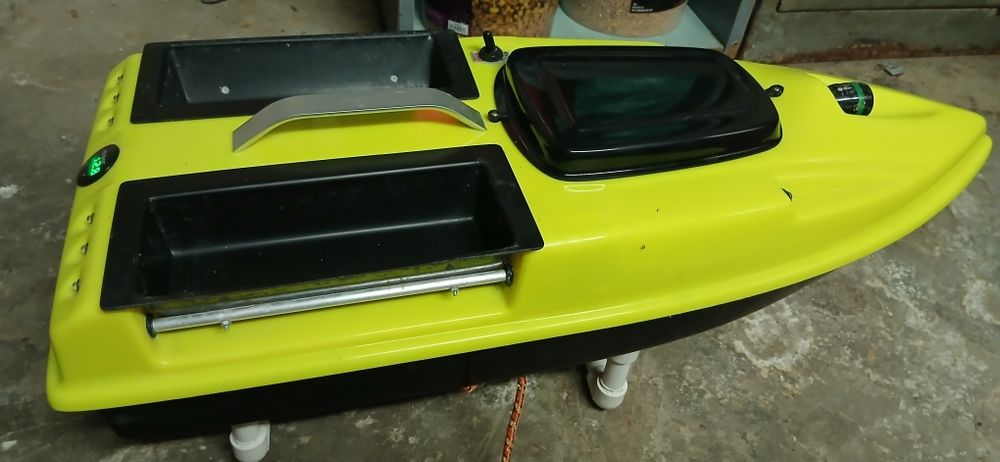 Bărcuță plantat pescuit