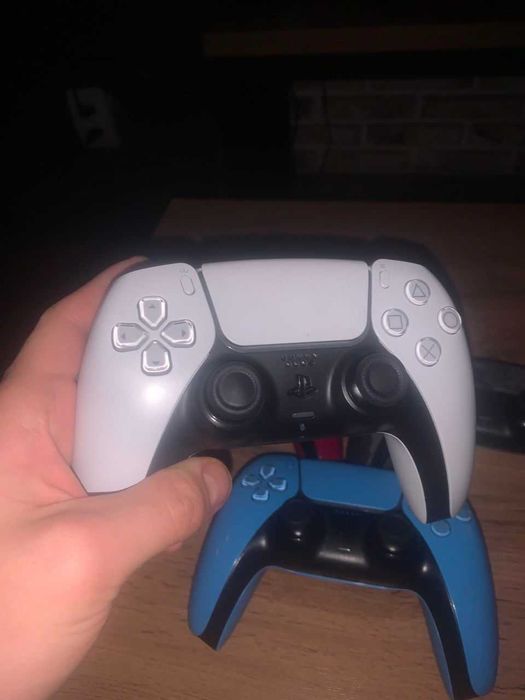 Продам Оригинальный джойстик Sony PS 5 DualSense