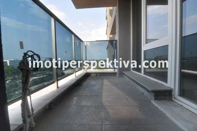 Продава се Двустаен апартамент в Пловдив, Кършияка - 73 кв.м за 1535 €/кв.м - Снимка #2